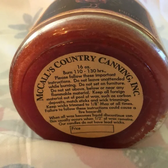 McCall's Farmers Market 26 Oz., 16 Oz. and 5 Oz. Candles - Cinnamon Scent - Picture 7 of 9